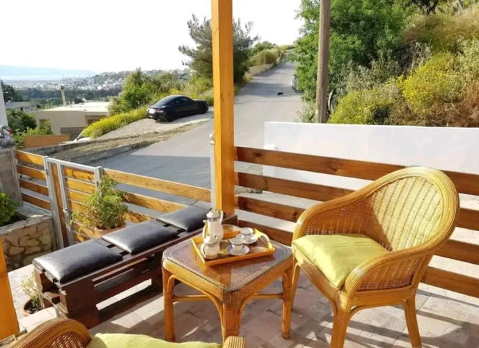 2 Bedrooms Cottage