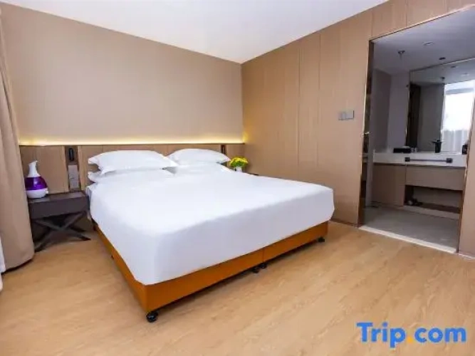 Superior Triple Duplex Suite