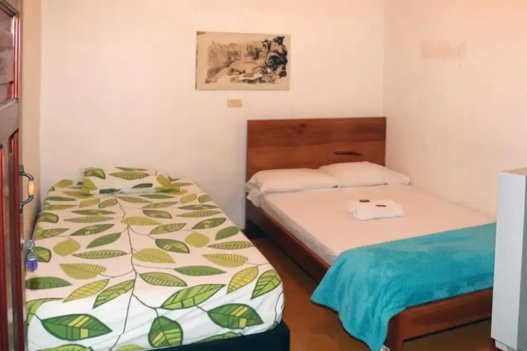 Hostal Romana