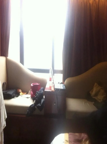 Hollyston Hotel