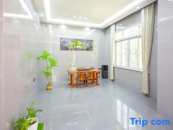 Yihaishan Residential Dormitory