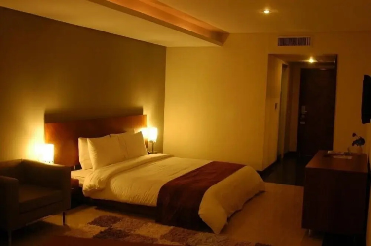 Hotel One