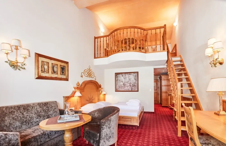Double Suite
