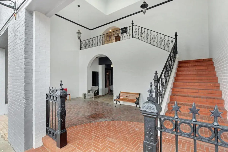 Eagle Exec Loft In Downtown Statesboro