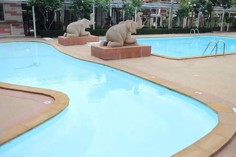 Sabai Hotel Lopburi