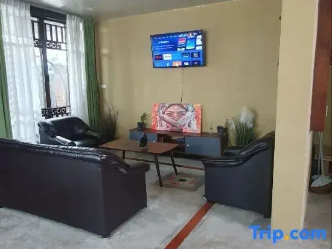 Thai Authentic House