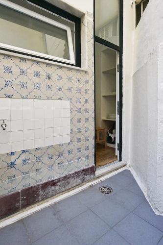 Amazing Grace Apartment