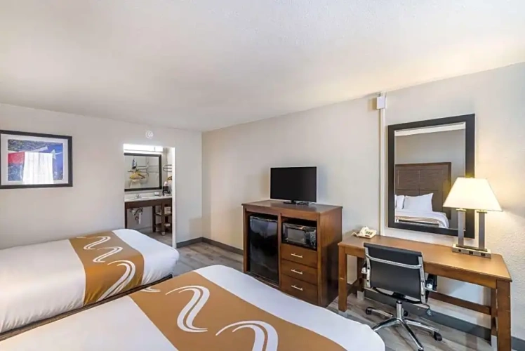 Superior Quadruple room
