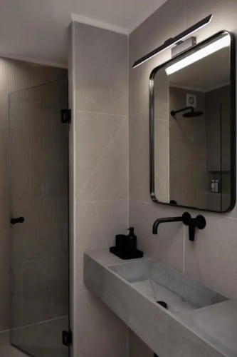 Seafront Luxury Suite