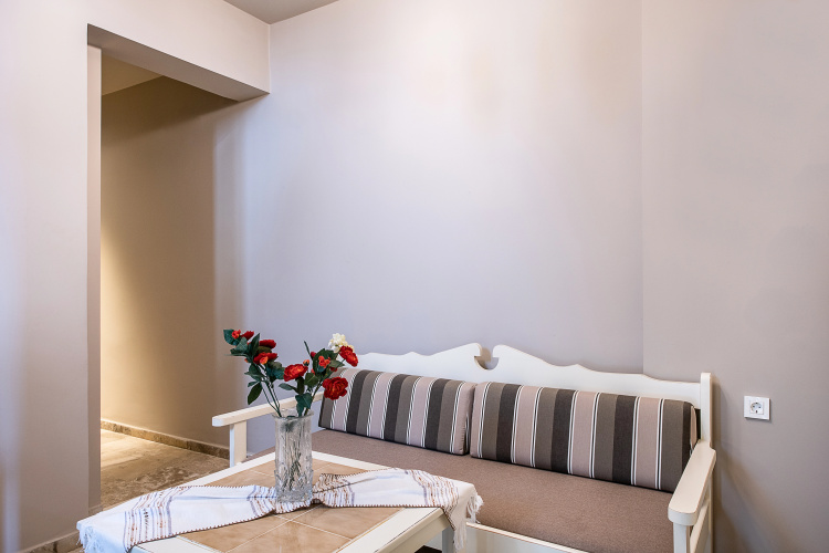Lia Apartments