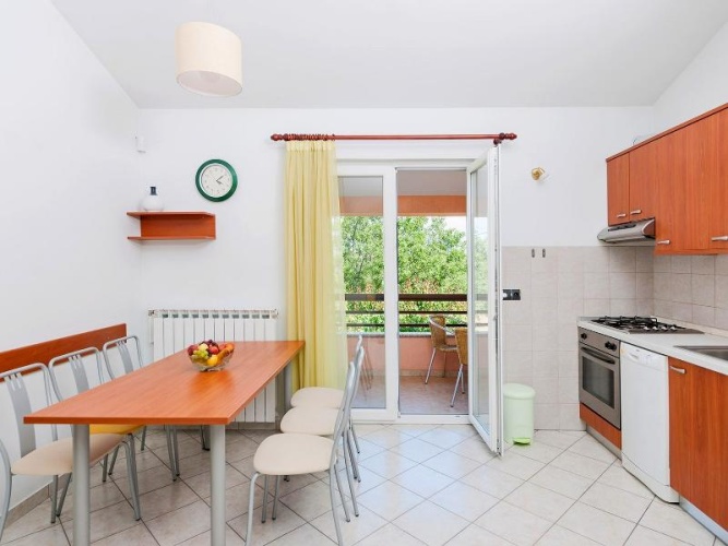 Quadruple Apartment with balcony