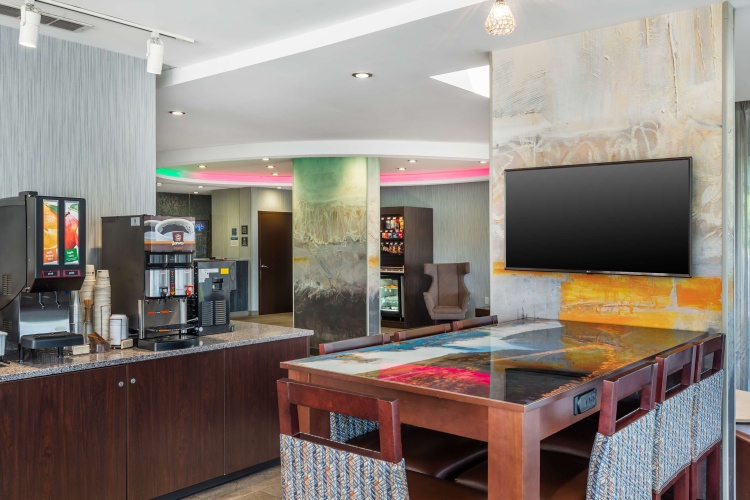 Best Western Braintree Inn photo 27
