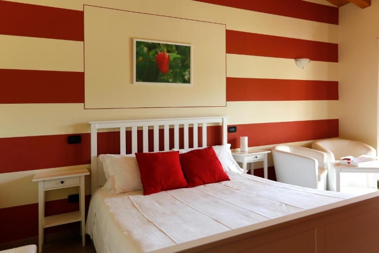 Standard Double room with garden view