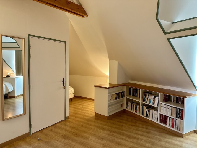 Comfort room