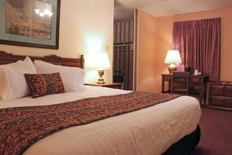 Lake View Inn