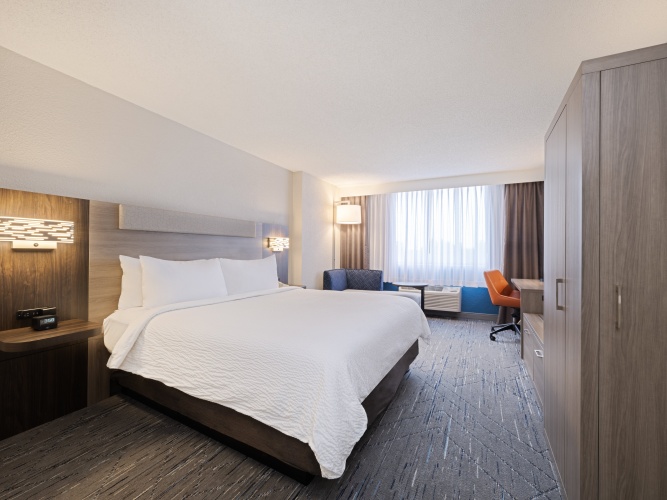Holiday Inn Express & Suites Ft. Lauderdale-Plantation photo 6