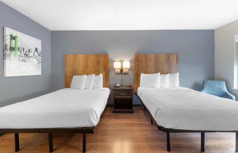 Quadruple Suite