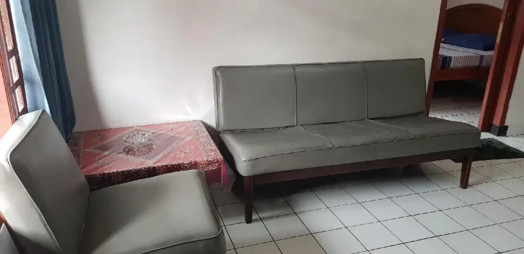 OYO 90079 Villa Pondok Idola