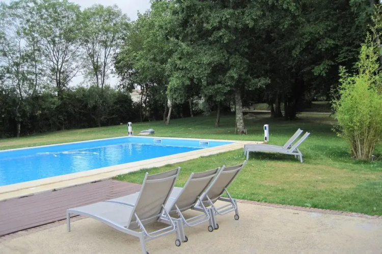 Cottage in Pyrenees With Pool & Golf