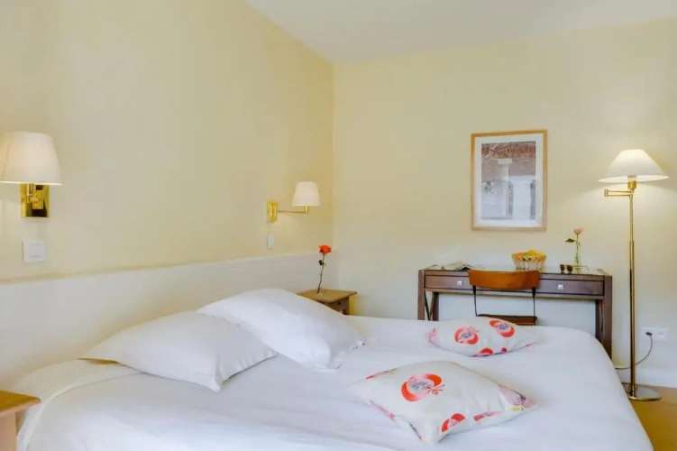 Classic Double room with balcony