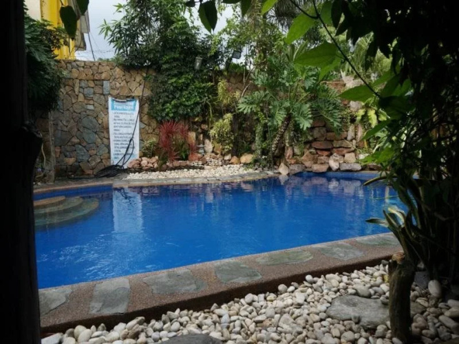 Keni Po Rooms