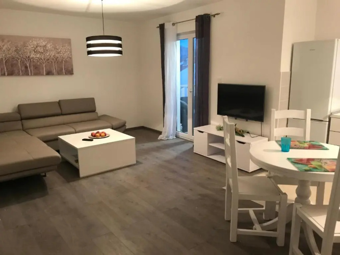 Apartments M&E