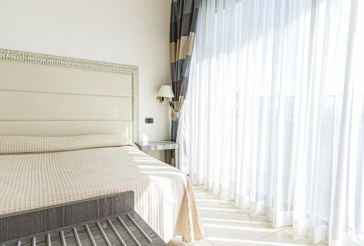 Grand room