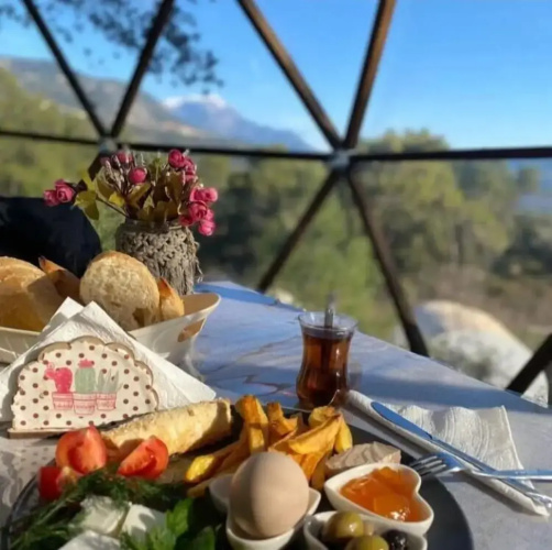 Evergreen Glamping