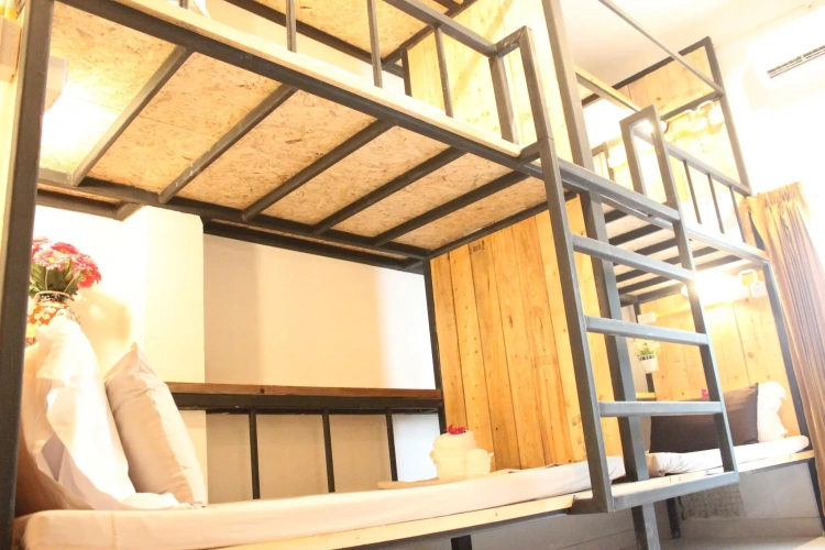 Bed in Dorm