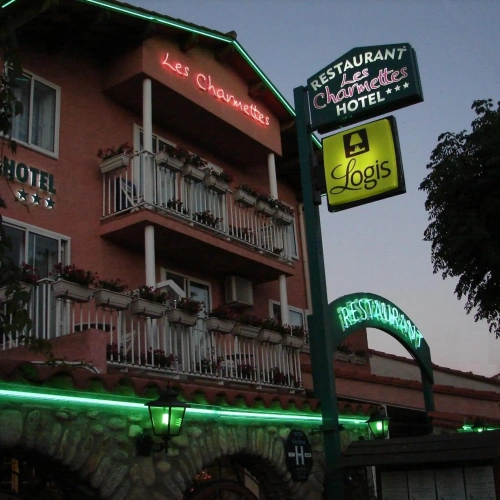 Logis Hotel les Charmettes