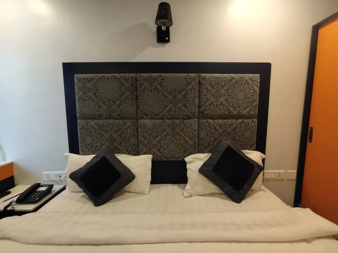 Regenta Inn, Vadodara