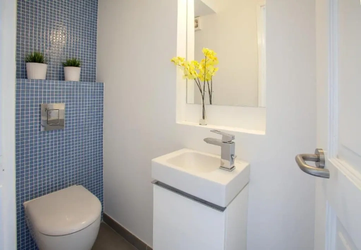 2 Bedrooms Villa