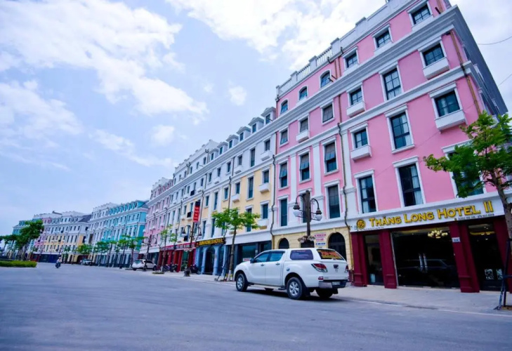 Thang Long Hotel II