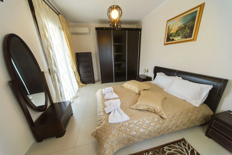 Villas Hanioti