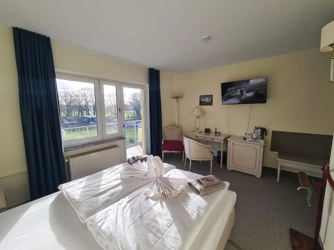 Premium Double room with balcony