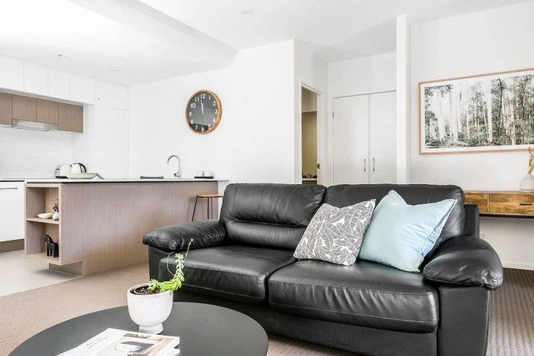 Riverstone 706