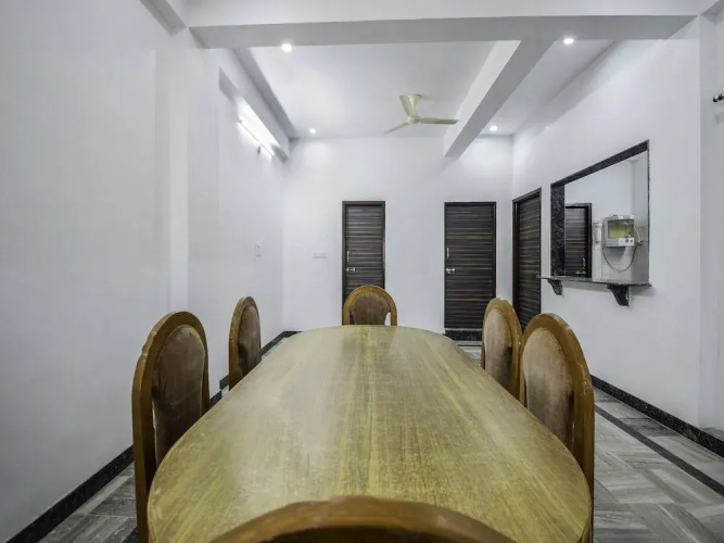 OYO Home 26763 Elegant Stay