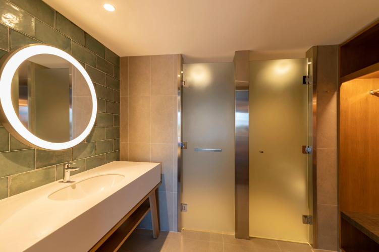 Holiday Inn Express & Suites Queenstown photo 9