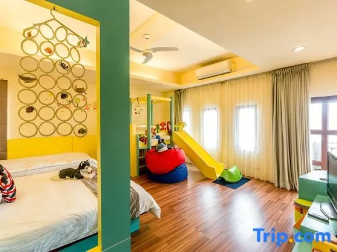 Standard Family room