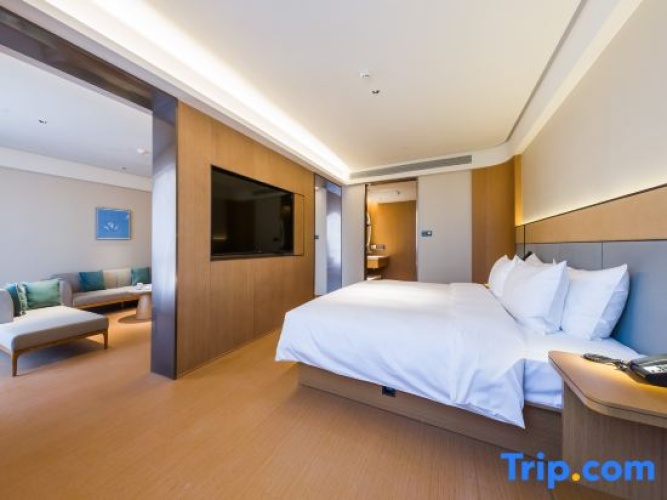 Deluxe Double Suite