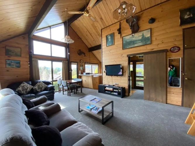 3 Bedrooms Cottage