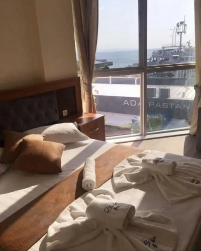 Standard Quadruple room with sea view