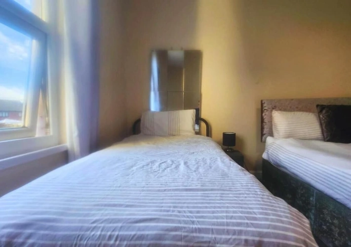 Standard Triple room with garden view