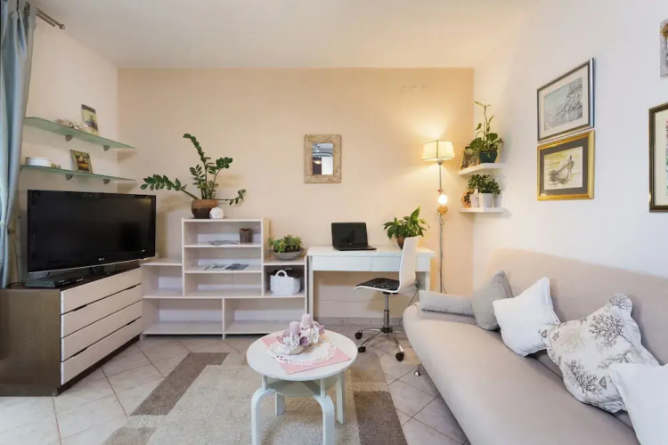 Arca, Apartment With Sea View And Free Parking