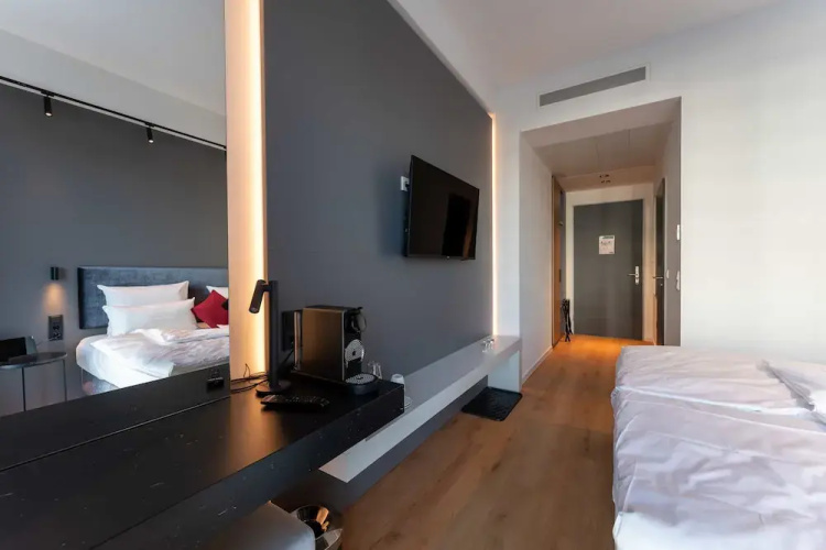 Frames Hotel Gmbh - Coblenza