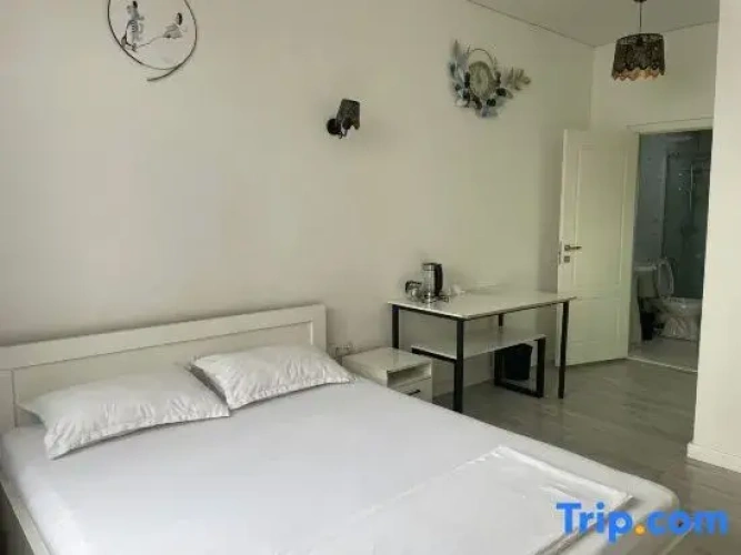 2 Bedrooms Suite