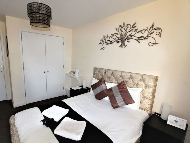 Wharf Rooms
