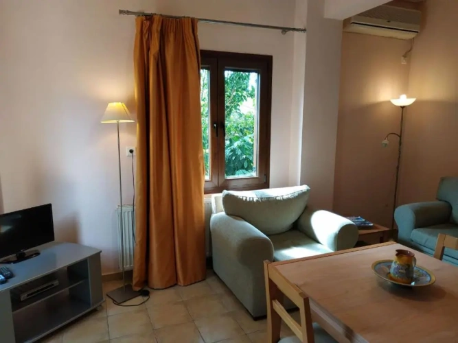 1 Bedroom Apartment with balcony