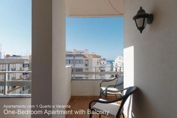 1 Bedroom Apartment with balcony