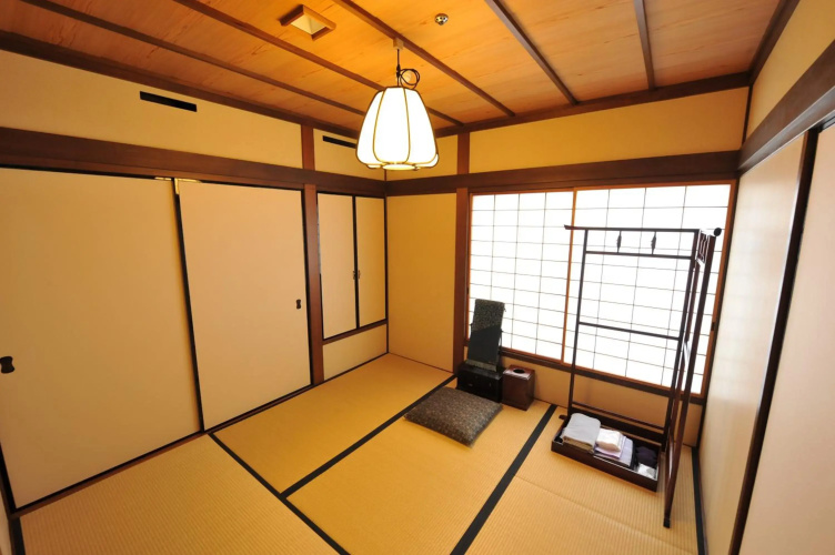 Hagi No Yado Tomoe